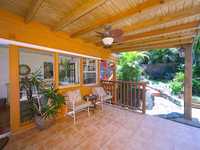 House 2513601860