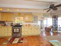 House 2513601880