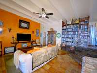 House 2513601926