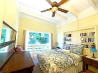 House 2513602005
