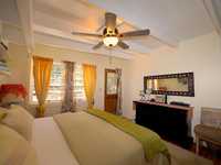 House 2513602008