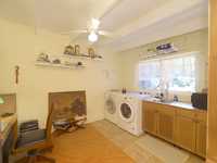 House 2513602042