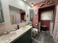House 2510877997