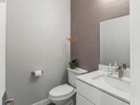 House 2880363270
