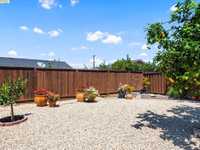 House 2880363283
