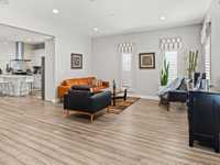 House 2880363252