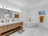 House 2717931054