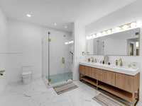 House 2717931055