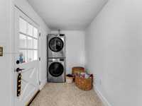 House 2717931068