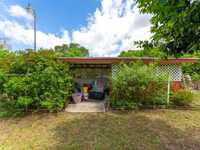 House 2717931081