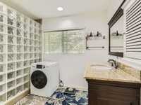 House 2522723092