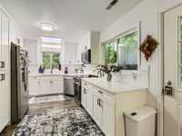 House 2522723099