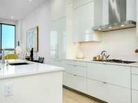 House 2526350894