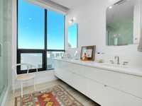 House 2526350974