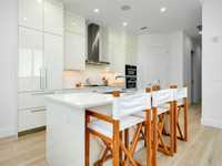 House 2526350887