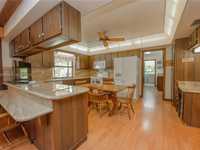 House 2526925741