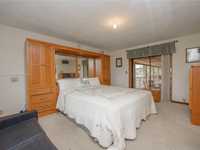 House 2526925767