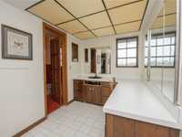House 2526925784