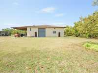 House 2526925857
