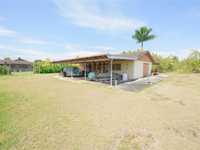 House 2526925865