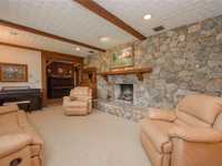 House 2526925726