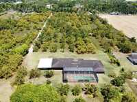 House 2526925898