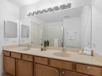 House 2534291373