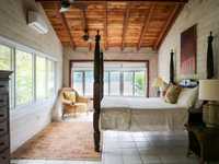 House 3020701492
