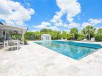 House 2544796403
