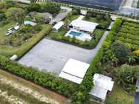 House 2544796474