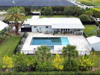 House 2544796486