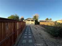 House 2692003597