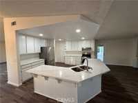 House 2692003563