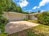 House 2661323733