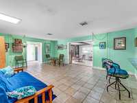 House 2661323737