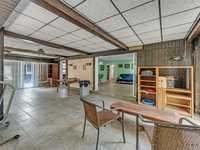 House 2661323740