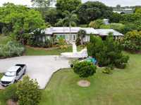 House 2554979498
