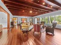 House 2554979254