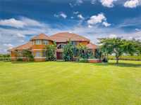 House 3031247890