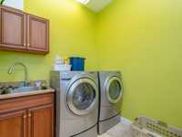 House 3031247947