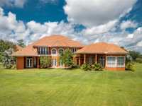 House 3031247893