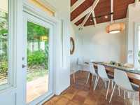 House 2559092989