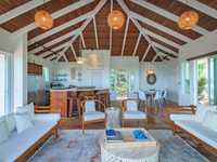 House 2559093031