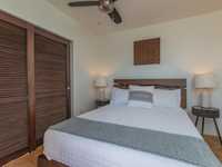 House 2559093519