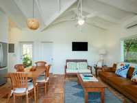 House 2559093771