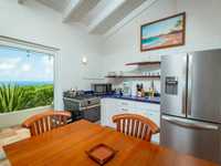 House 2559093843