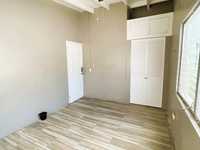 House 2562563645