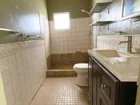 House 2562563650