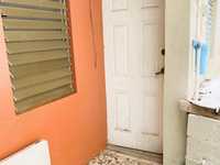 House 2562563670