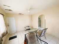 House 2562563683